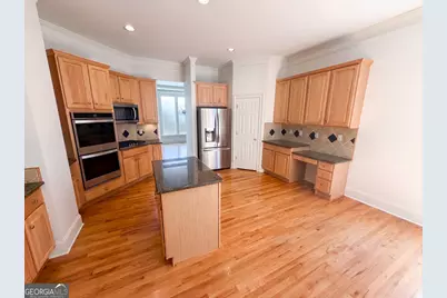 3725 Wescott Way, Sandy Springs, GA 30319 - Photo 9