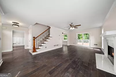 325 Farm Track, Roswell, GA 30075 - Photo 7