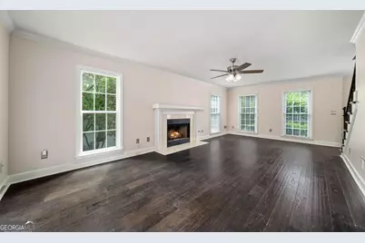 325 Farm Track, Roswell, GA 30075 - Photo 9