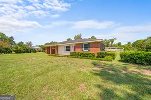 225 Virginia Ave, Millen, GA 30442 - Photo 5