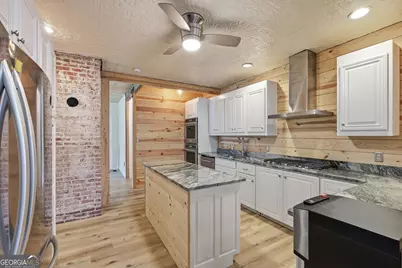 334 E Tugalo Street, Toccoa, GA 30577 - Photo 15