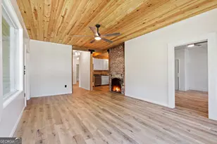 334 E Tugalo St, Toccoa, GA 30577 - Photo 9