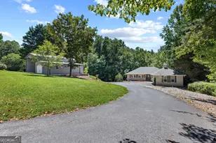 527 Pinebrook Dr, Blairsville, GA 30512 - Photo 1