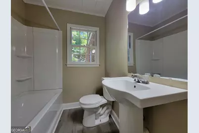 11 W New Street, Winder, GA 30680 - Photo 13