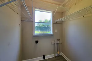 11 W New St, Winder, GA 30680 - Photo 11