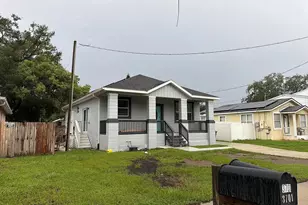 3704 Phillips St, Tampa, FL 33619 - Photo 3