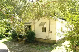 133 Avon St, Toccoa, GA 30577 - Photo 5