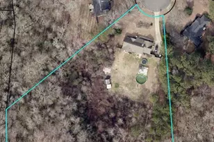 135 Riverside Ct, Sharpsburg, GA 30277 - Photo 5