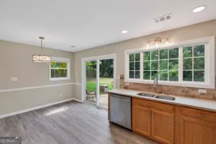 135 Riverside Ct, Sharpsburg, GA 30277 - Photo 25
