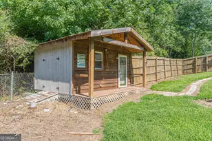 135 Riverside Ct, Sharpsburg, GA 30277 - Photo 29