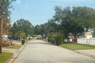 6428 21st St N, Saint Petersburg, FL 33702 - Photo 5