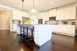 205 Vandalay Way, Locust Grove, GA 30248 - Photo 17