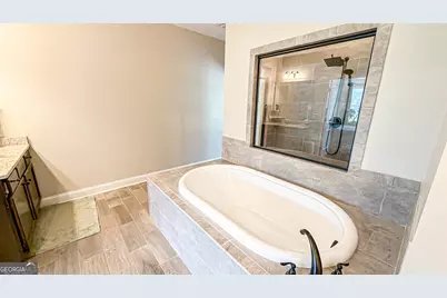205 Vandalay Way, Locust Grove, GA 30248 - Photo 57