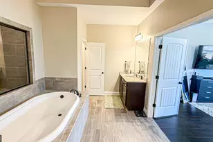 205 Vandalay Way, Locust Grove, GA 30248 - Photo 59