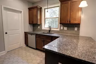 294 Rainbow Cir, Cleveland, GA 30528 - Photo 13