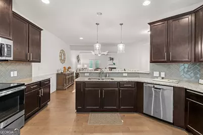 4282 Morning View, Stone Mountain, GA 30083 - Photo 7