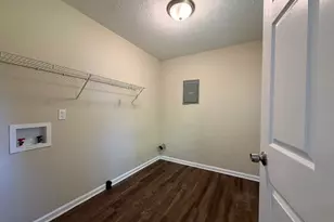 4920 Duncan Dr, Powder Springs, GA 30127 - Photo 9