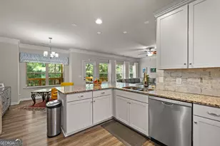 23 Carrington Way, Newnan, GA 30265 - Photo 17