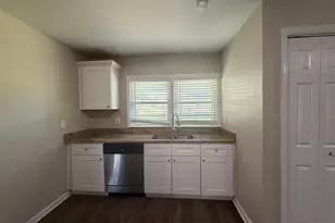 3694 Dale Ln, Lithia Springs, GA 30122 - Photo 7