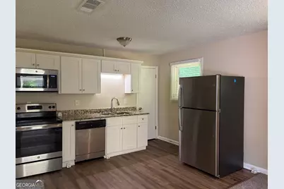 2192 Chestnut Log Loop, Lithia Springs, GA 30122 - Photo 5
