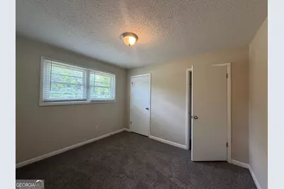 2192 Chestnut Log Loop, Lithia Springs, GA 30122 - Photo 13