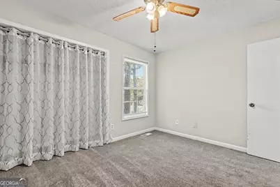915 Strawberry Court, Ellenwood, GA 30294 - Photo 15