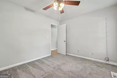 915 Strawberry Court, Ellenwood, GA 30294 - Photo 17
