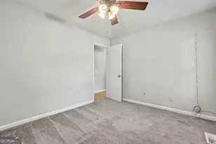 915 Strawberry Ct, Ellenwood, GA 30294 - Photo 17