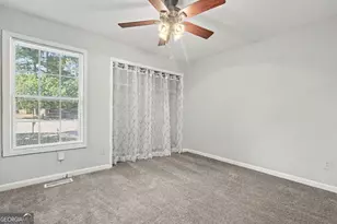 915 Strawberry Ct, Ellenwood, GA 30294 - Photo 27