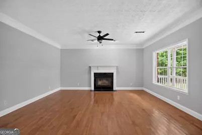 276 Harbour Shores Drive, Jackson, GA 30233 - Photo 7