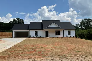 1395 Edwards Rd, Yatesville, GA 31097 - Photo 1