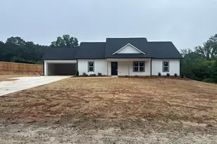 1395 Edwards Rd, Yatesville, GA 31097 - Photo 1