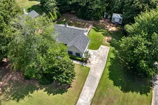20 Walton Woods Dr, Newnan, GA 30263 - Photo 31