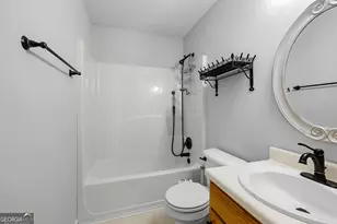 20 Walton Woods Dr, Newnan, GA 30263 - Photo 25