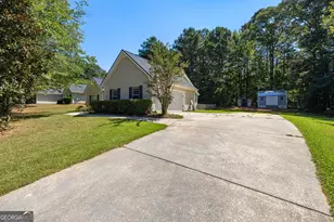 20 Walton Woods Dr, Newnan, GA 30263 - Photo 3
