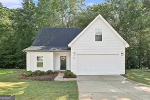 105 Kent Dr, Fayetteville, GA 30214 - Photo 1