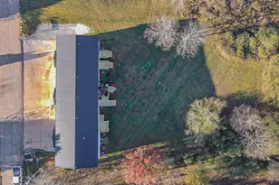 450 Camp Creek Cir, Cornelia, GA 30531 - Photo 7