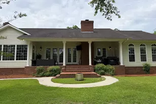1729 Green Acres Dr, Vidalia, GA 30474 - Photo 3