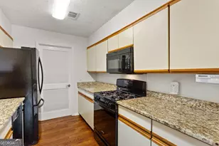 208 Bridge Ln SE, Smyrna, GA 30082 - Photo 11
