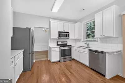 1942 Ashwood Grove Drive, Snellville, GA 30078 - Photo 13