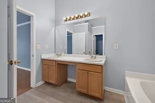 1942 Ashwood Grove Dr, Snellville, GA 30078 - Photo 35