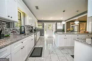 727 Tanners Bridge Cir, Bethlehem, GA 30620 - Photo 13