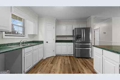 133 S Richardson Street, Mount Vernon, GA 30445 - Photo 13