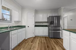 133 S Richardson St, Mount Vernon, GA 30445 - Photo 13