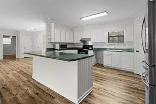 133 S Richardson St, Mount Vernon, GA 30445 - Photo 15