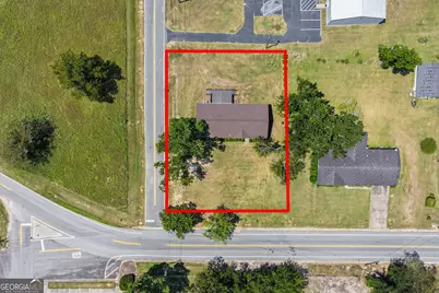 133 S Richardson Street, Mount Vernon, GA 30445 - Photo 7