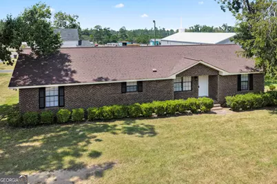 133 S Richardson Street, Mount Vernon, GA 30445 - Photo 5