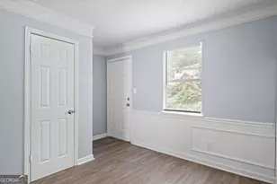 360 N 19th St, Griffin, GA 30223 - Photo 9