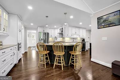 4805 Thornwood Drive NW, Acworth, GA 30102 - Photo 9