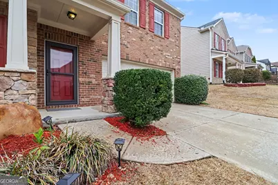 6858 Pierless Avenue, Sugar Hill, GA 30518 - Photo 3